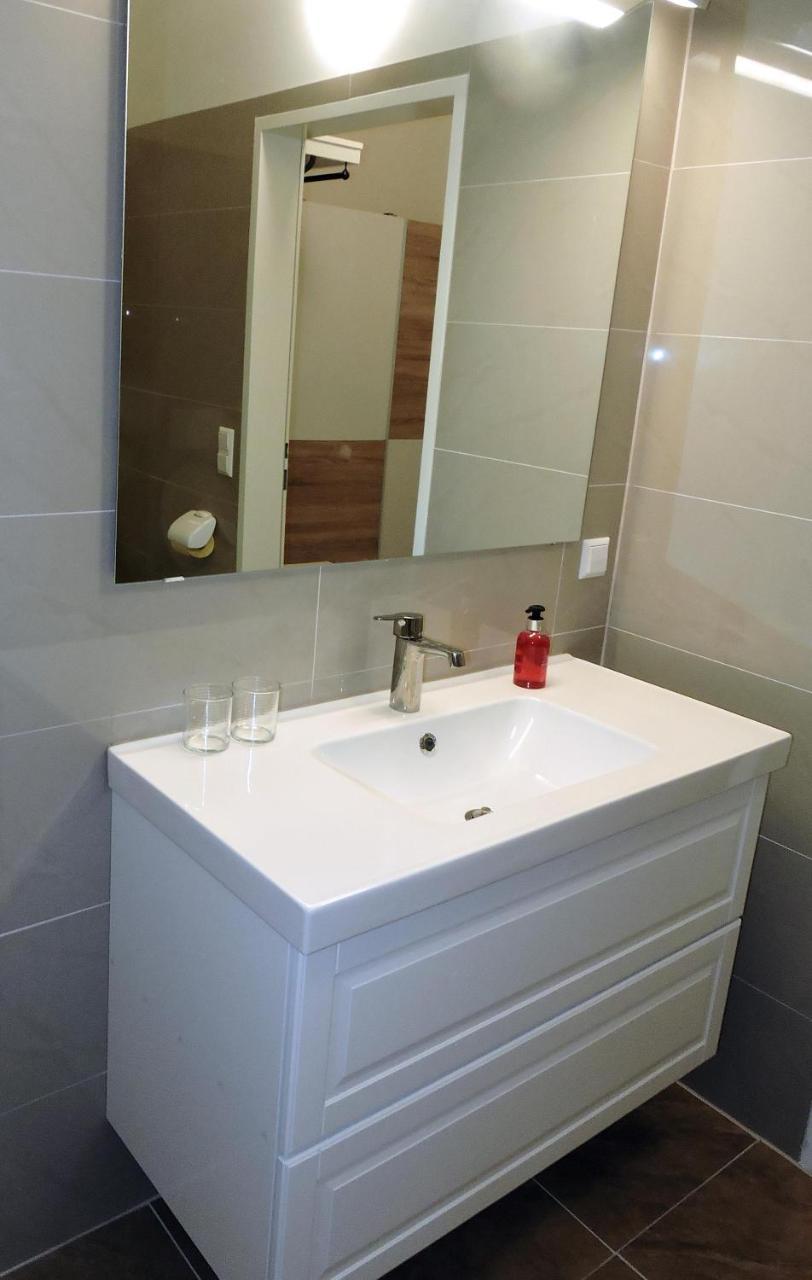 215 Apartment Wien 4-6 Pers 42M2 Klagenfurt am Woerthersee ภายนอก รูปภาพ